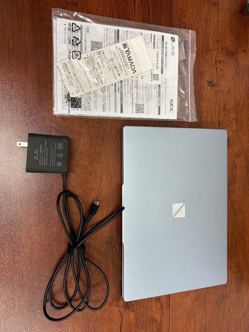 ★ほぼ未使用★NEC LAVIE N1375/AAM Ryzen7搭載ノートPC NEC LAVIE N13 N1375/FAM PC-N1375FAM [メタリックライトブルー] 価格