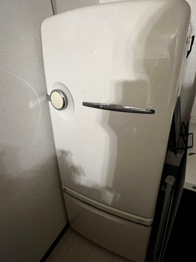 National ナショナル 冷蔵庫 レトロ 冷凍庫 will 稀少なNational(ナショナル)のWill(ウィル) FRIDGE mini NR-B162Rです