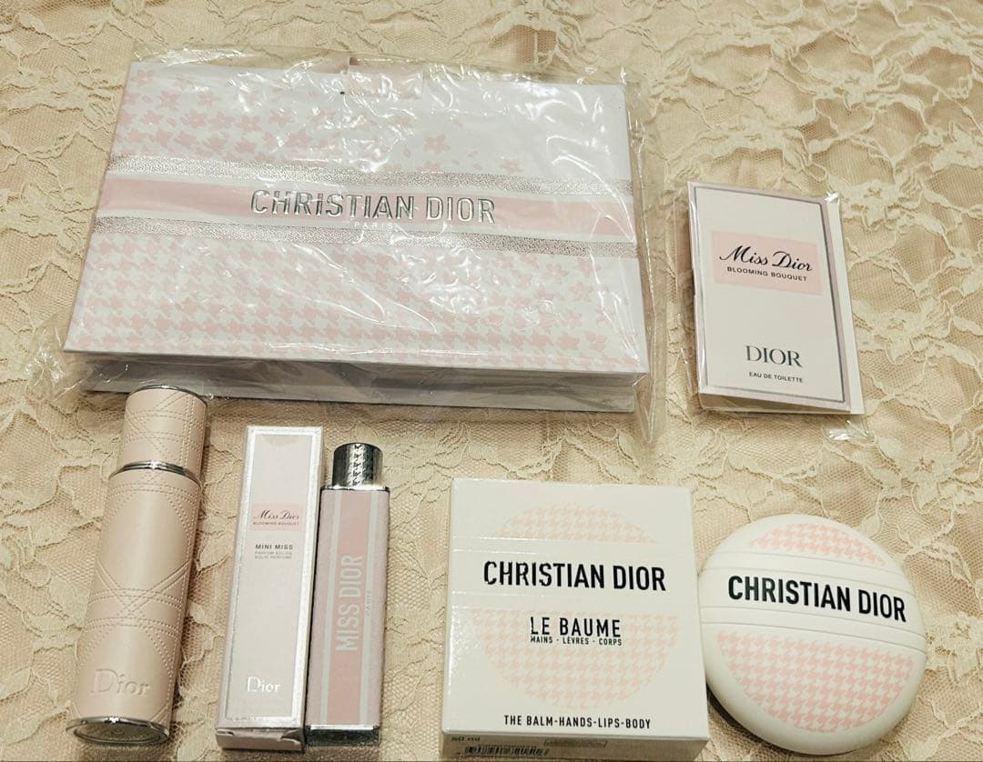 Dior ブルーミングブーケ アトマイザー ミニミス ルボーム ショッパー付き Amazon | 【セット品・ラッピング済み】DIOR ディオール ミス